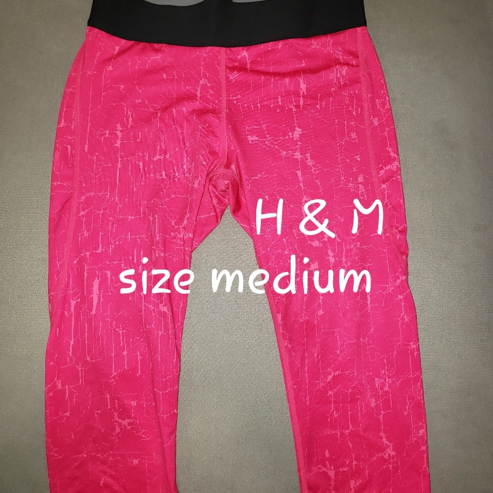 H & M Capri leggings